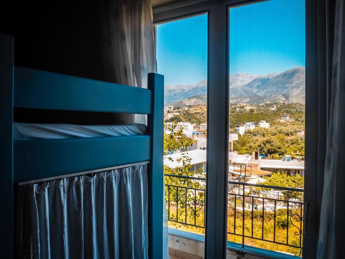 Sun Bakers Hostel Himarë Extérieur photo